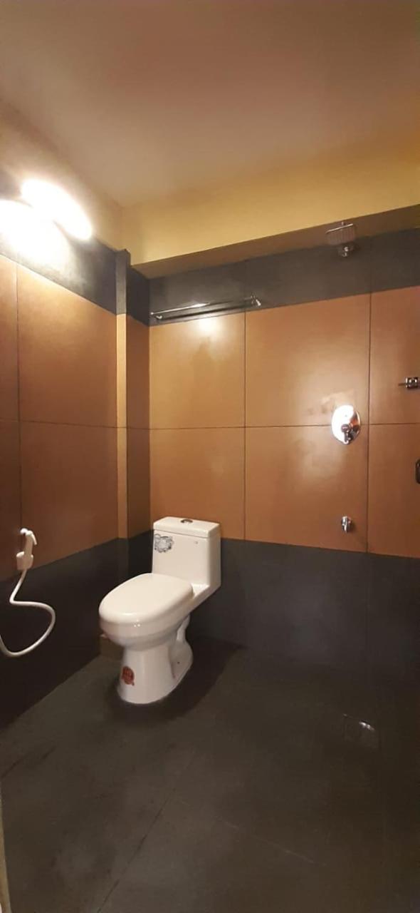 Greenview Holiday Inn Муннар Екстер'єр фото