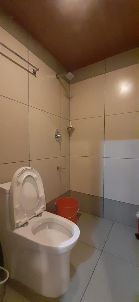 Greenview Holiday Inn Муннар Екстер'єр фото
