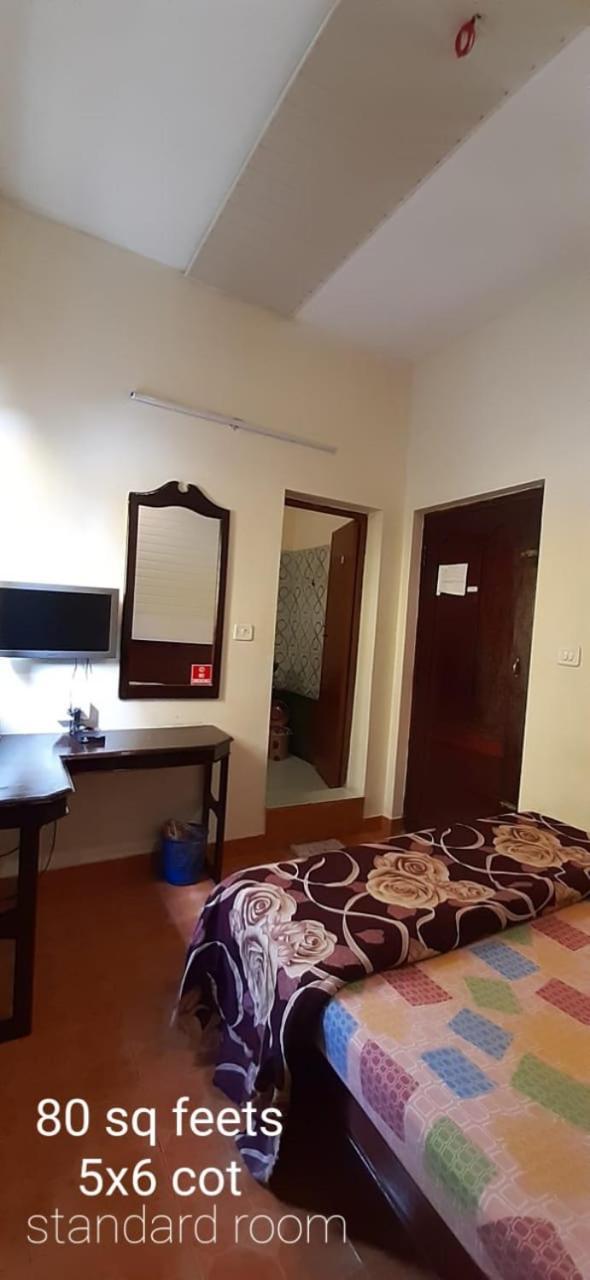 Greenview Holiday Inn Муннар Екстер'єр фото