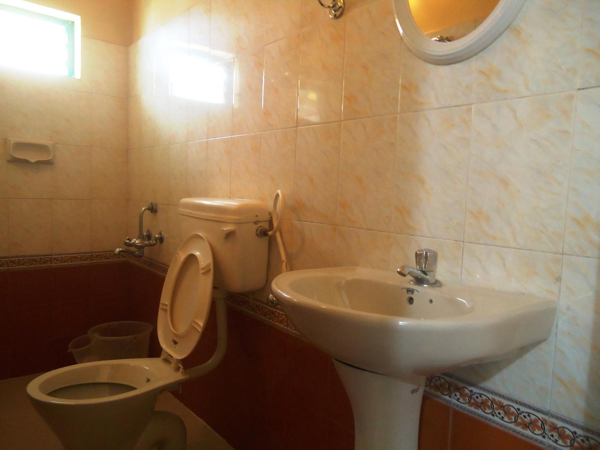 Greenview Holiday Inn Муннар Екстер'єр фото